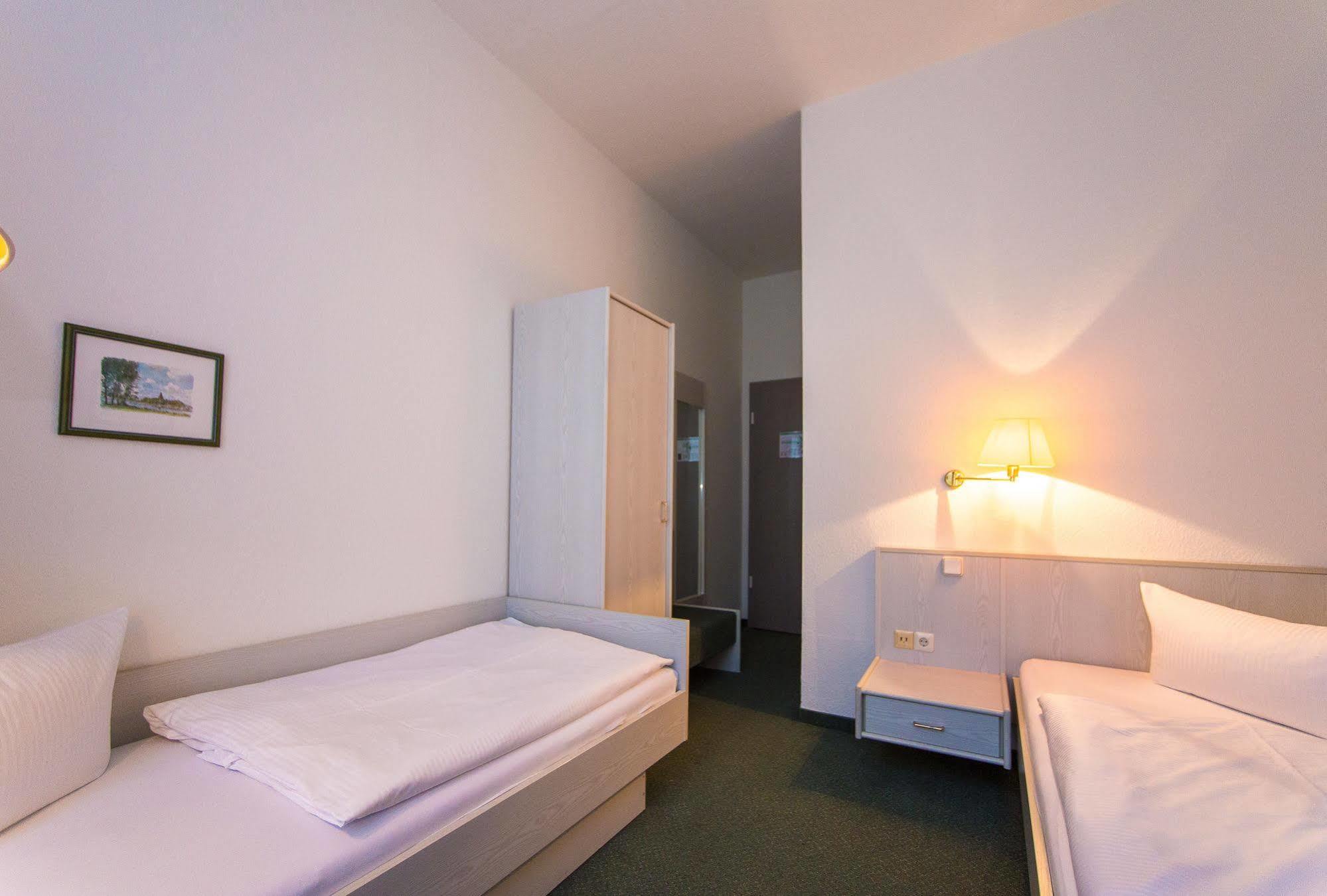 Hotel Weide Satow Exterior photo
